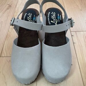 Lotta From Stockholm Light Gray Women's Clogs 39 (but fits small like 37)